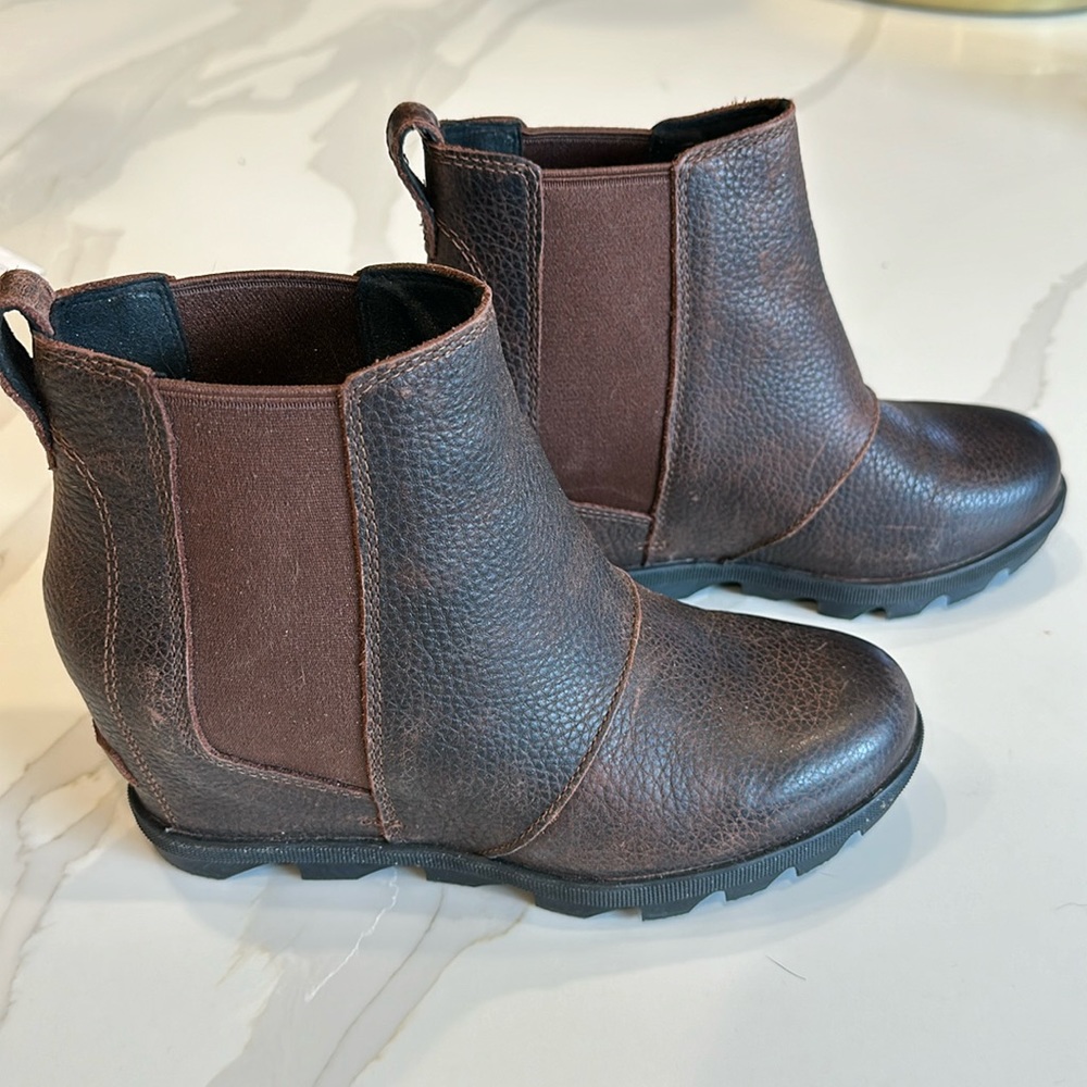 Sorel Joan of Arc wedges